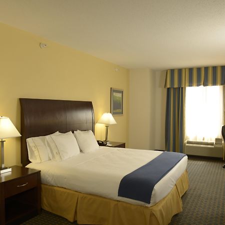 فندق ويلسون، كارولاينا الشماليةفي  فندق وأجنحة هوليداي إن إكسبريس - ويلسون - داون تاون المظهر الخارجي الصورة